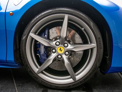 Used 2017 Ferrari 488 Spider RWD image 45