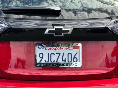 Used 2023 Chevrolet Bolt LT w/ Infotainment Package FWD image 45