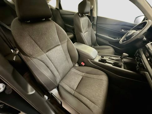 Used 2025 Honda Accord SE image 32