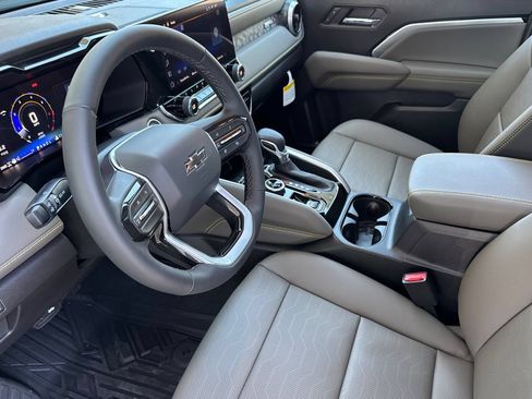 New 2026 Chevrolet Colorado ZR2 w/ Midnight Edition AWD/4WD image 9