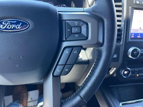 Used 2020 Ford Expedition XLT w/ Equipment Group 202A AWD/4WD image 35