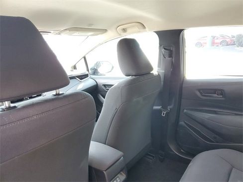Used 2025 Toyota Corolla LE image 11