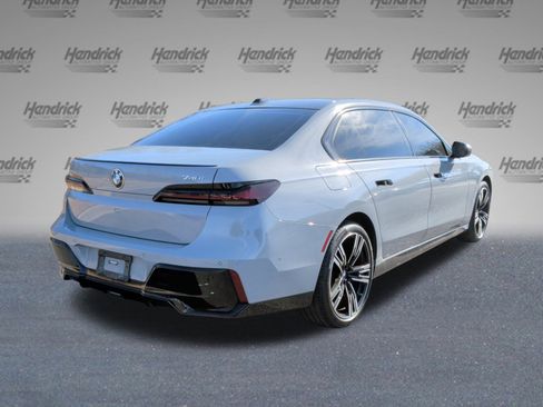 Certified 2023 BMW 740i 740i w/ Executive Package image 7