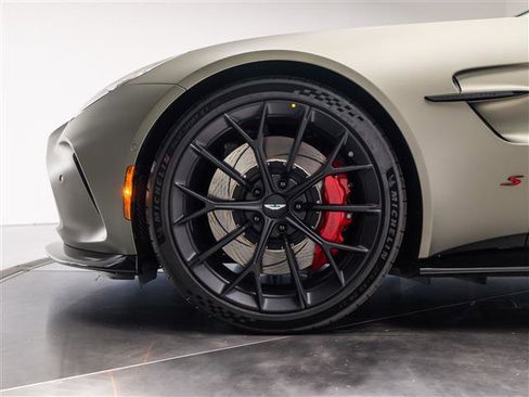 New 2026 Aston Martin V8 Vantage S image 4