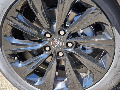 New 2026 Buick Envista Sport Touring w/ Convenience I Package FWD image 9