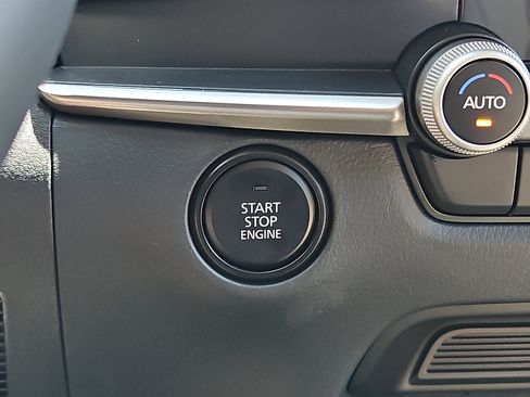New 2026 MAZDA CX-30 AWD 2.5 S w/ Select Sport Pkg image 17