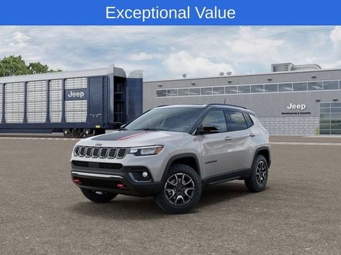 New 2026 Jeep Compass Trailhawk w/ Sun, Sound & Navigation Group AWD/4WD image 1