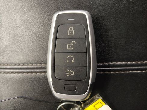 Used 2023 Nissan Altima 2.5 SV FWD image 32