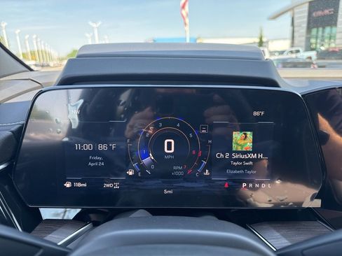 New 2026 Chevrolet Suburban Premier AWD/4WD image 28
