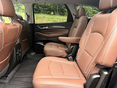 Used 2021 Buick Enclave Avenir w/ LPO, Floor Liner Package AWD/4WD image 13