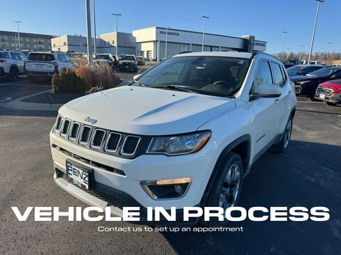 Used 2019 Jeep Compass Limited image 7