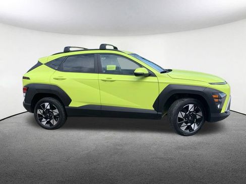 Used 2025 Hyundai Kona SEL AWD/4WD image 15
