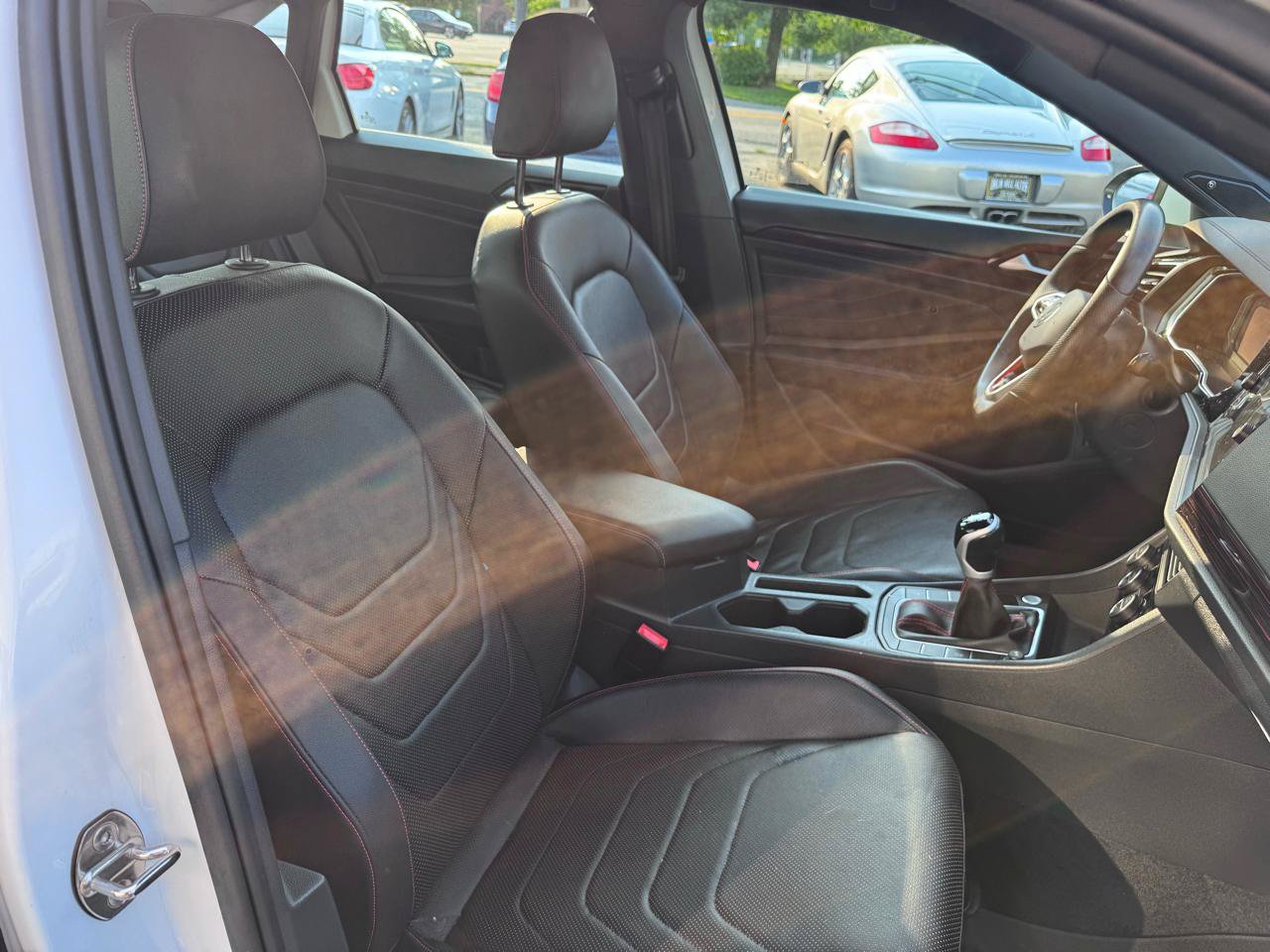 Used 2024 Volkswagen Jetta GLI Autobahn FWD image 21