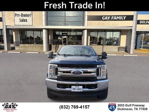 Used 2018 Ford F250 XLT w/ Snow Plow Prep Package image 2