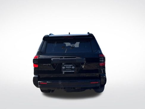 New 2025 Toyota 4Runner TRD Off-Road Premium image 4