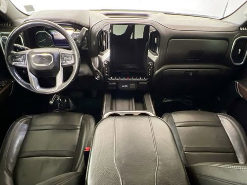 Used 2023 GMC Sierra 3500 Denali w/ Technology Package image 7