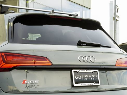 Used 2021 Audi SQ5 Premium Plus w/ Premium Plus Package AWD/4WD image 13