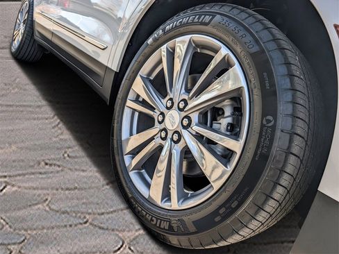 New 2026 Cadillac XT5 Premium Luxury image 9