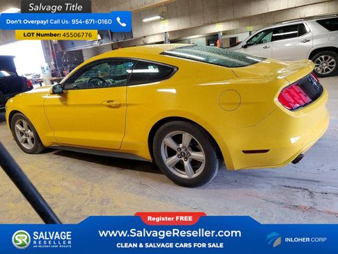Used 2015 Ford Mustang Coupe image 3