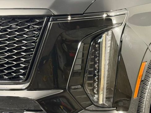 Used 2025 Cadillac Escalade V w/ LPO, ONYX Package AWD/4WD image 11