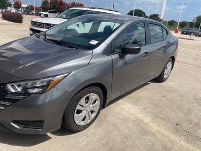 Used 2025 Nissan Versa S w/ Trunk Package
