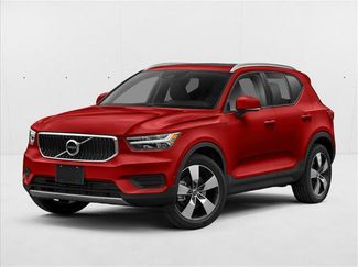 Used 2021 Volvo XC40 T4 Momentum video 1