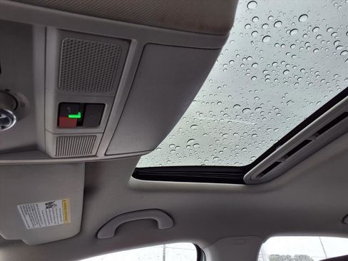 Used 2021 Volkswagen Passat 2.0T SE image 22