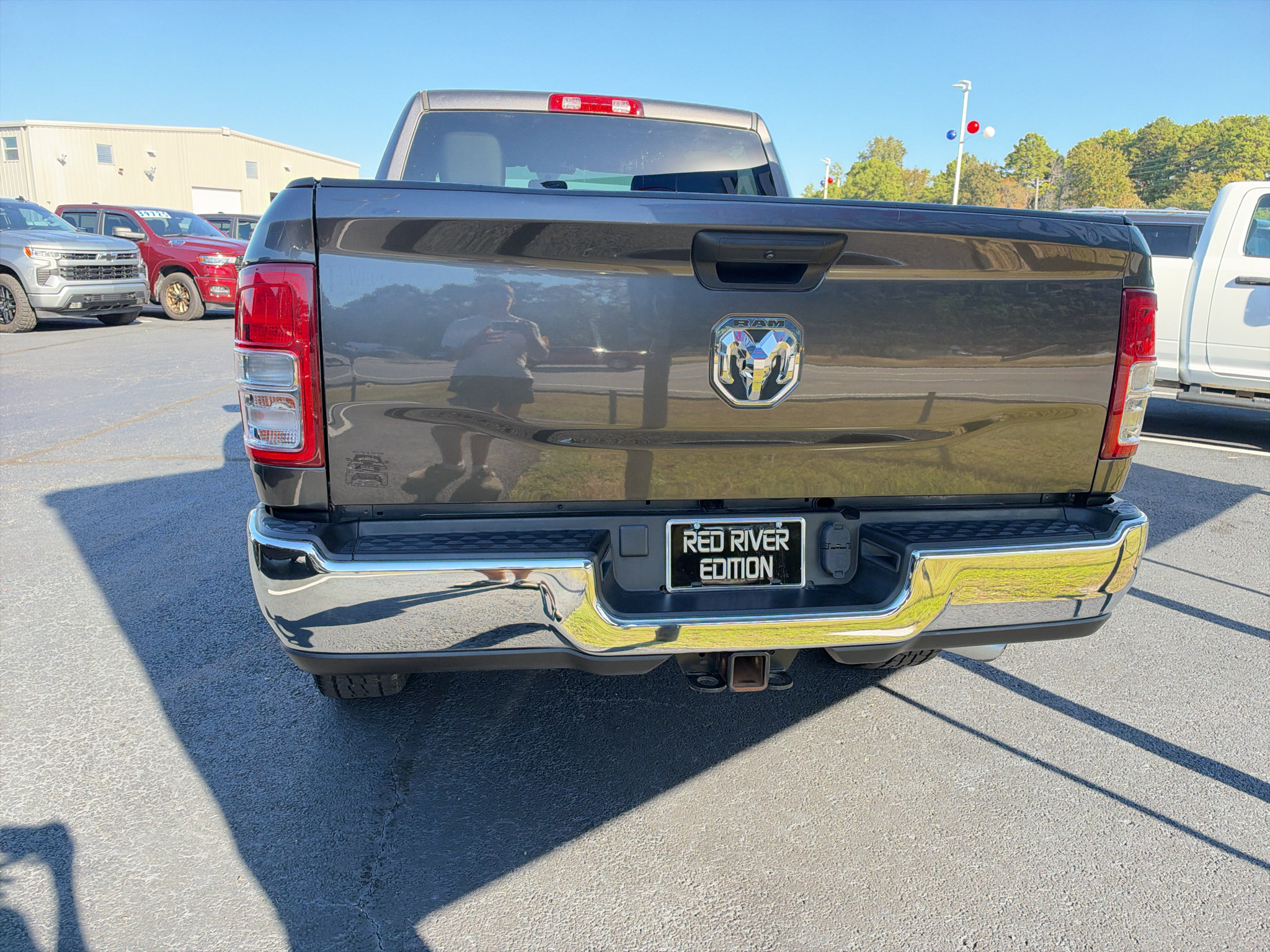 Used 2022 RAM 3500 Tradesman RWD image 5