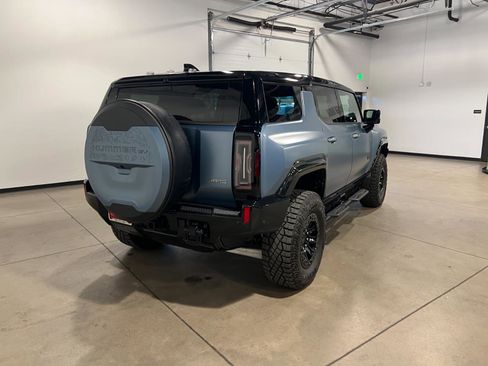 Used 2024 GMC Hummer EV 3X w/ Omega Edition AWD/4WD image 3