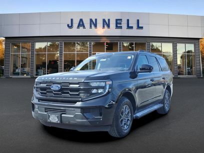 Used 2025 Ford Expedition Active