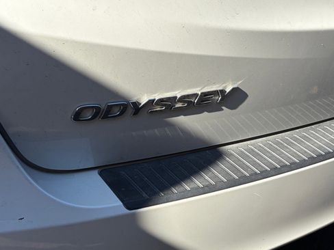 Used 2022 Honda Odyssey EX image 7