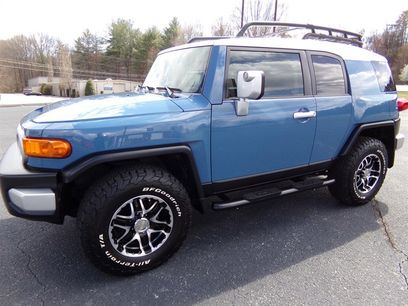 Used 2011 Toyota FJ Cruiser 4WD w/ Convenience Pkg