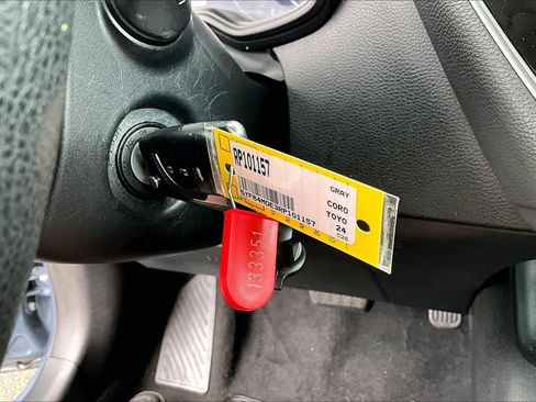 Used 2024 Toyota Corolla LE image 14