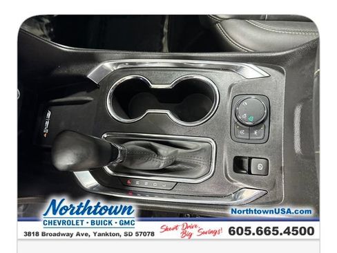 Used 2023 Chevrolet Traverse LT AWD/4WD image 24