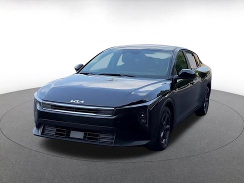 Used 2026 Kia K4 FWD image 4