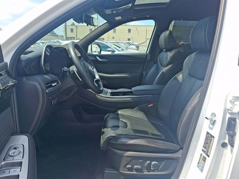 Used 2025 Hyundai Palisade Calligraphy AWD/4WD image 13