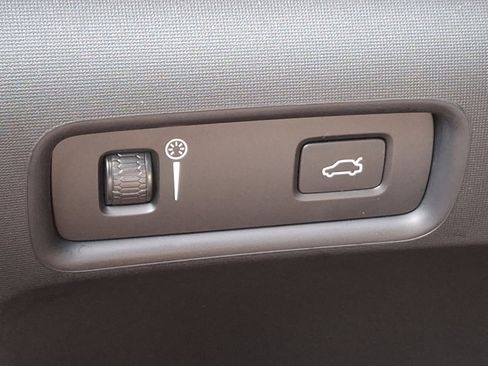 Used 2022 Polestar Polestar 2 w/ Plus Package image 24