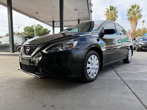 Used 2019 Nissan Sentra S image 24