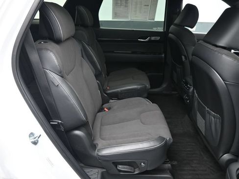 Certified 2025 Hyundai Palisade Calligraphy AWD/4WD image 28