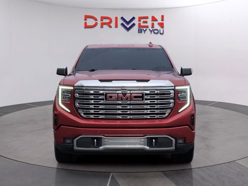 Used 2023 GMC Sierra 1500 Denali w/ Technology Package image 9