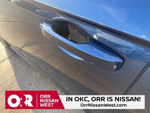 Used 2024 Honda Accord EX image 10