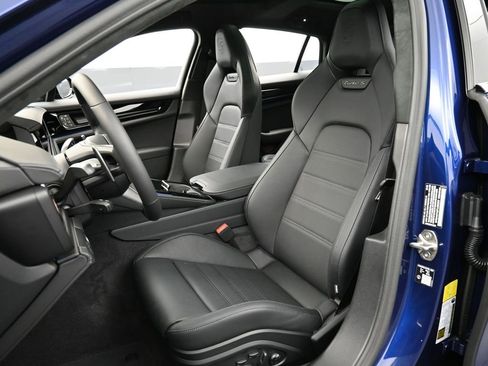 New 2026 Porsche Panamera Turbo S image 5