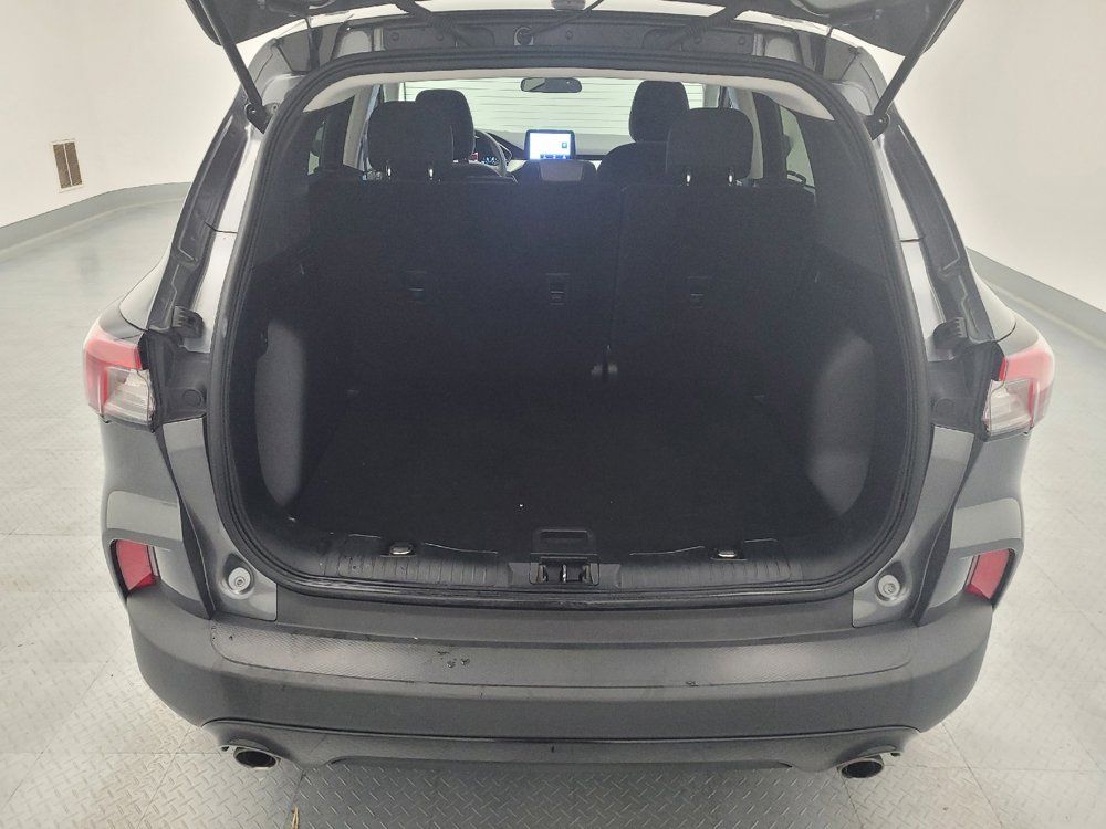 Used 2021 Ford Escape SE w/ SE Sport Appearance Package FWD image 29