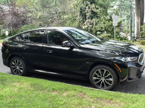 Used 2026 BMW X6 xDrive40i AWD/4WD image 10