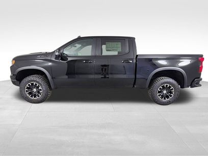 New 2026 Chevrolet Silverado 1500 ZR2 w/ LPO, Dark Essentials Package