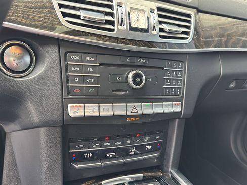 Used 2016 Mercedes-Benz E 400 E 400 image 22