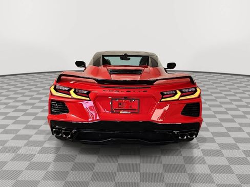 Used 2021 Chevrolet Corvette Stingray Convertible w/ 1LT RWD image 7