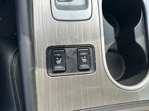 Used 2018 Nissan Murano SL FWD image 11
