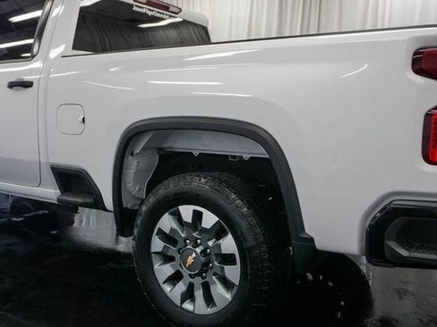 Used 2025 Chevrolet Silverado 2500 Custom w/ Z71 Off-Road Package AWD/4WD image 8