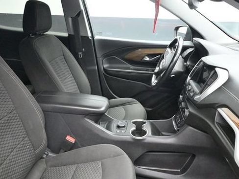 Used 2020 GMC Terrain SLE w/ Driver Convenience Package AWD/4WD image 9